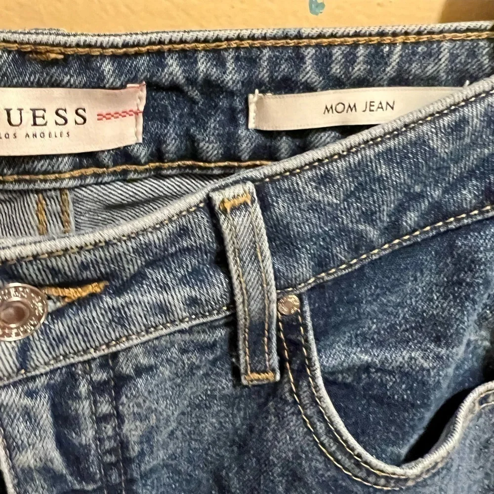 Guess mom jeans